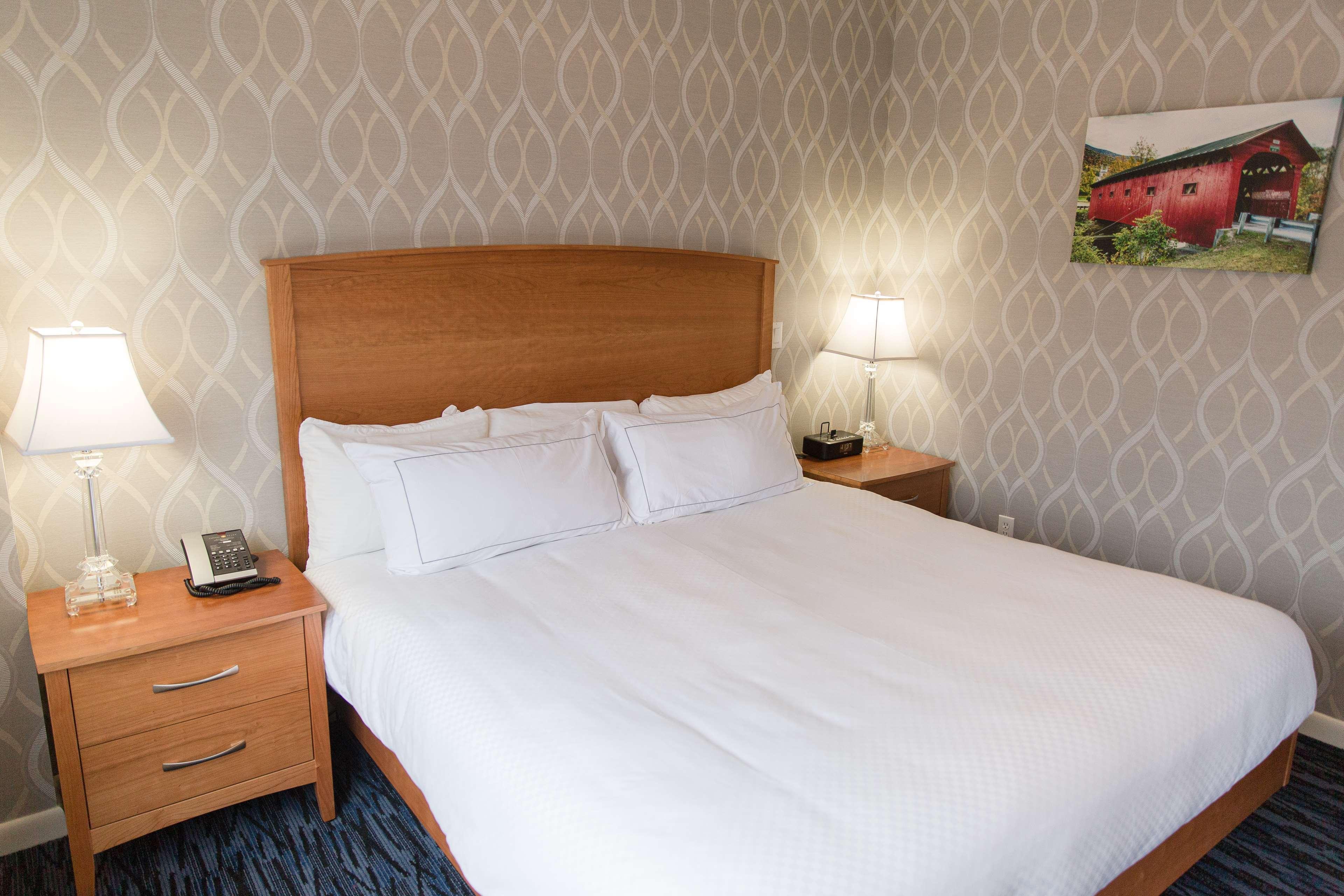 Capitol Plaza Hotel Montpelier Tapestry Collection By Hilton Экстерьер фото