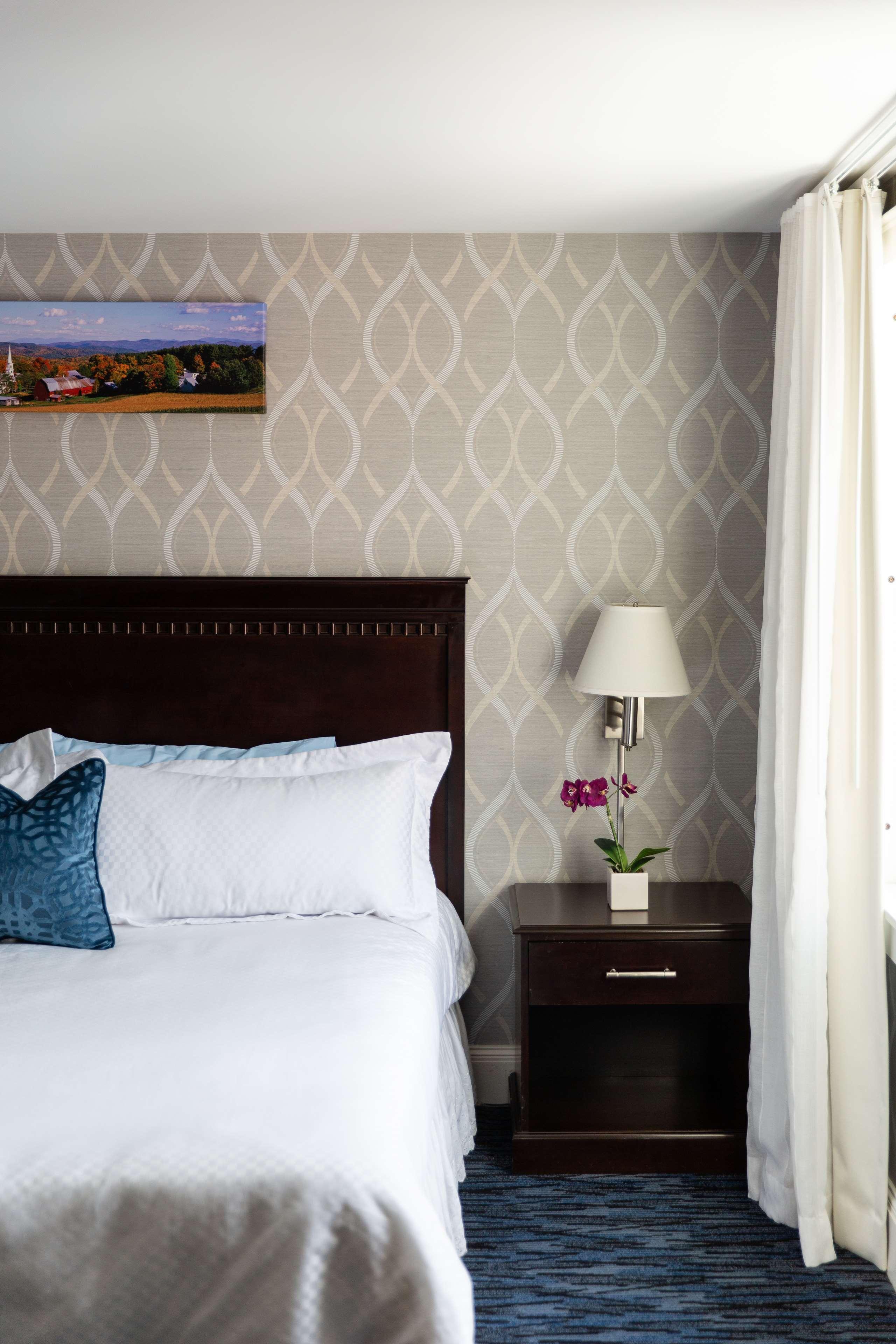 Capitol Plaza Hotel Montpelier Tapestry Collection By Hilton Экстерьер фото