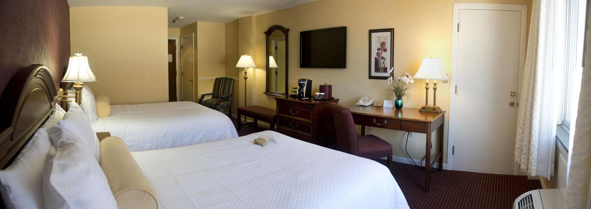 Capitol Plaza Hotel Montpelier Tapestry Collection By Hilton Экстерьер фото